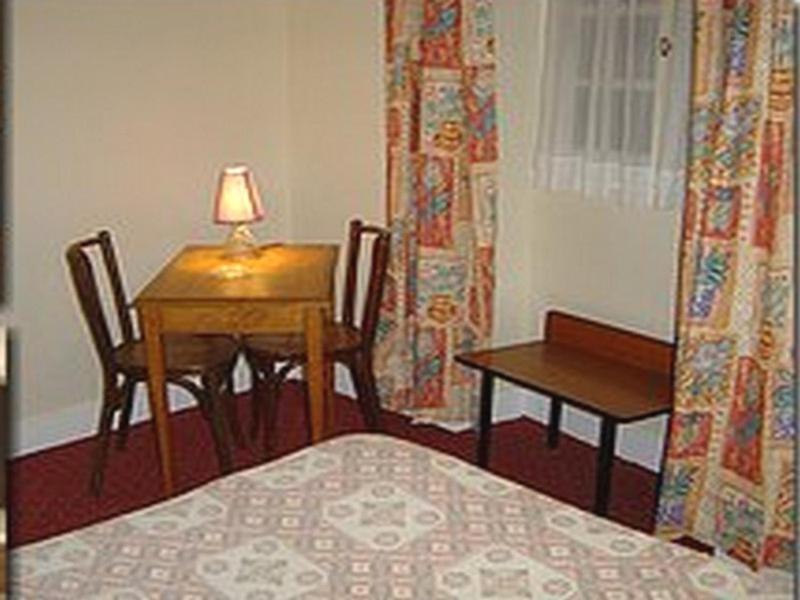 Hotel De Paris Poligny  Ruang foto